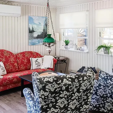 Дом отдыха Xviii *