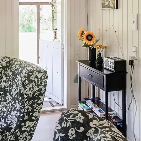 2 Bedroom Amazing In Сasa de vacaciones *