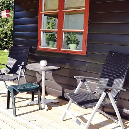 2 Bedroom Amazing In Сasa de vacaciones Hals